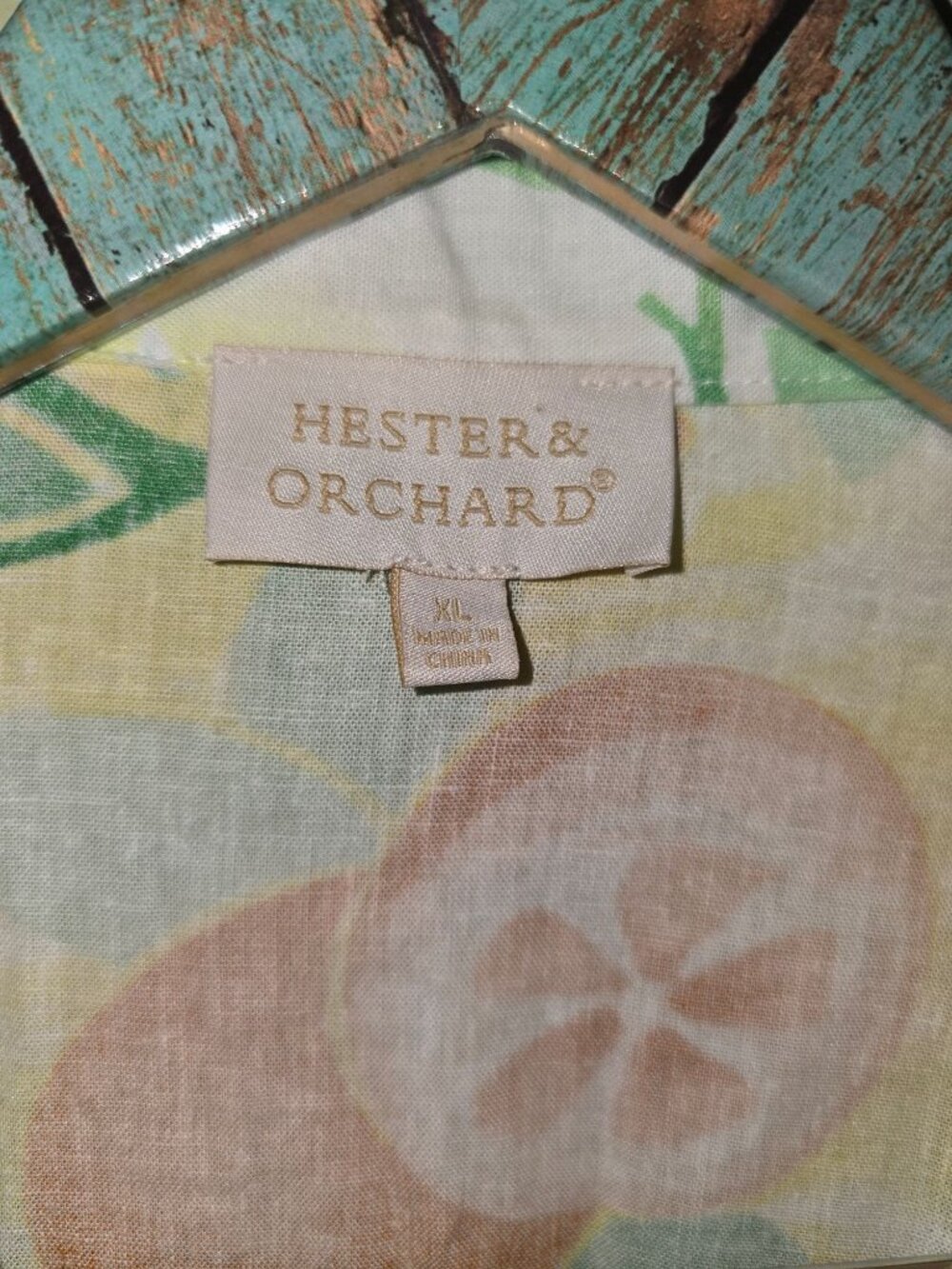 Hester & Orchard Fruit Floral Sun and Stars Linen Short Waist Top, XL - Picture 5 of 6